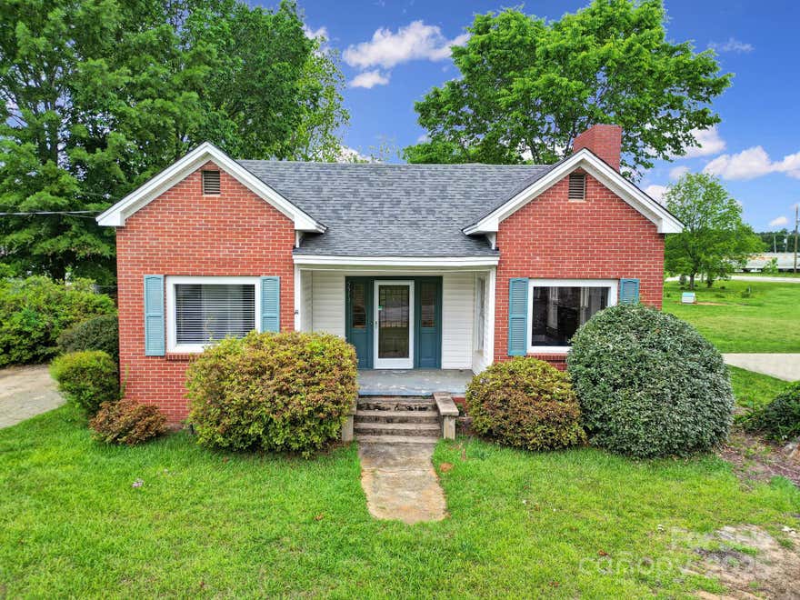 Welcome to this well-maintained three-bedroom, one-bath brick ranch, perfect for first-time buyers, downsizers, or anyone looking for single-level living. This home offers a comfortable layout with a bright and inviting living area, an eat-in kitchen with plenty of cabinet space, and three generously sized bedrooms. The full bathroom is clean and functional, with potential for your personal touch.

Outside, enjoy a large backyard—ideal for relaxing, entertaining, or gardening—and a driveway for convenient parking. The solid brick exterior adds classic curb appeal and low-maintenance durability.

Located in a quiet, established neighborhood close to schools, and major roadways, this home combines value, location, and potential. Don’t miss your chance to make it yours!