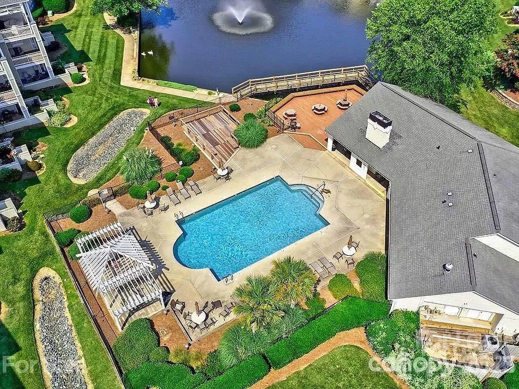 Admirals Quarters - Residential Lease