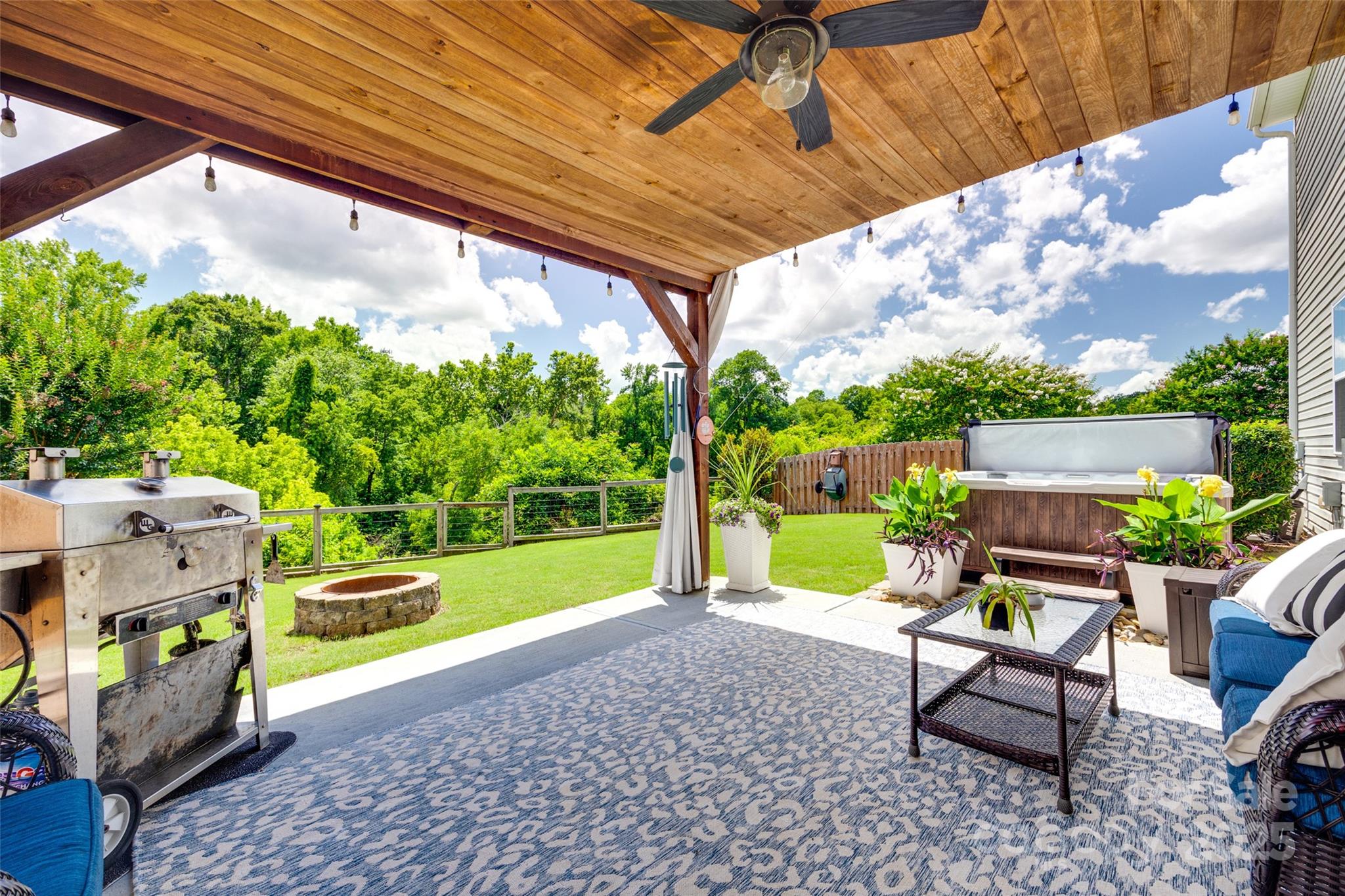 Almond Glen - Residential