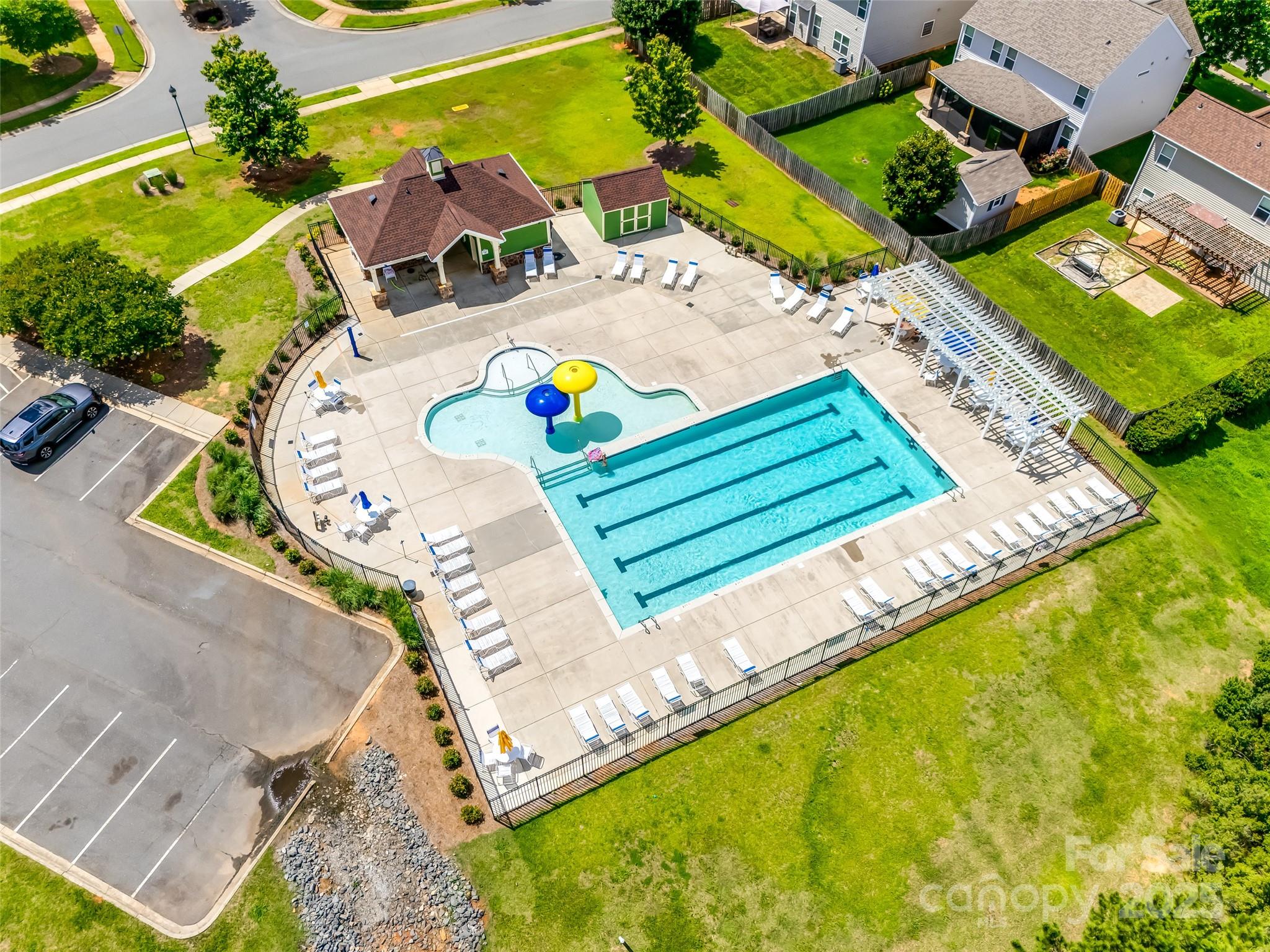 Almond Glen - Residential