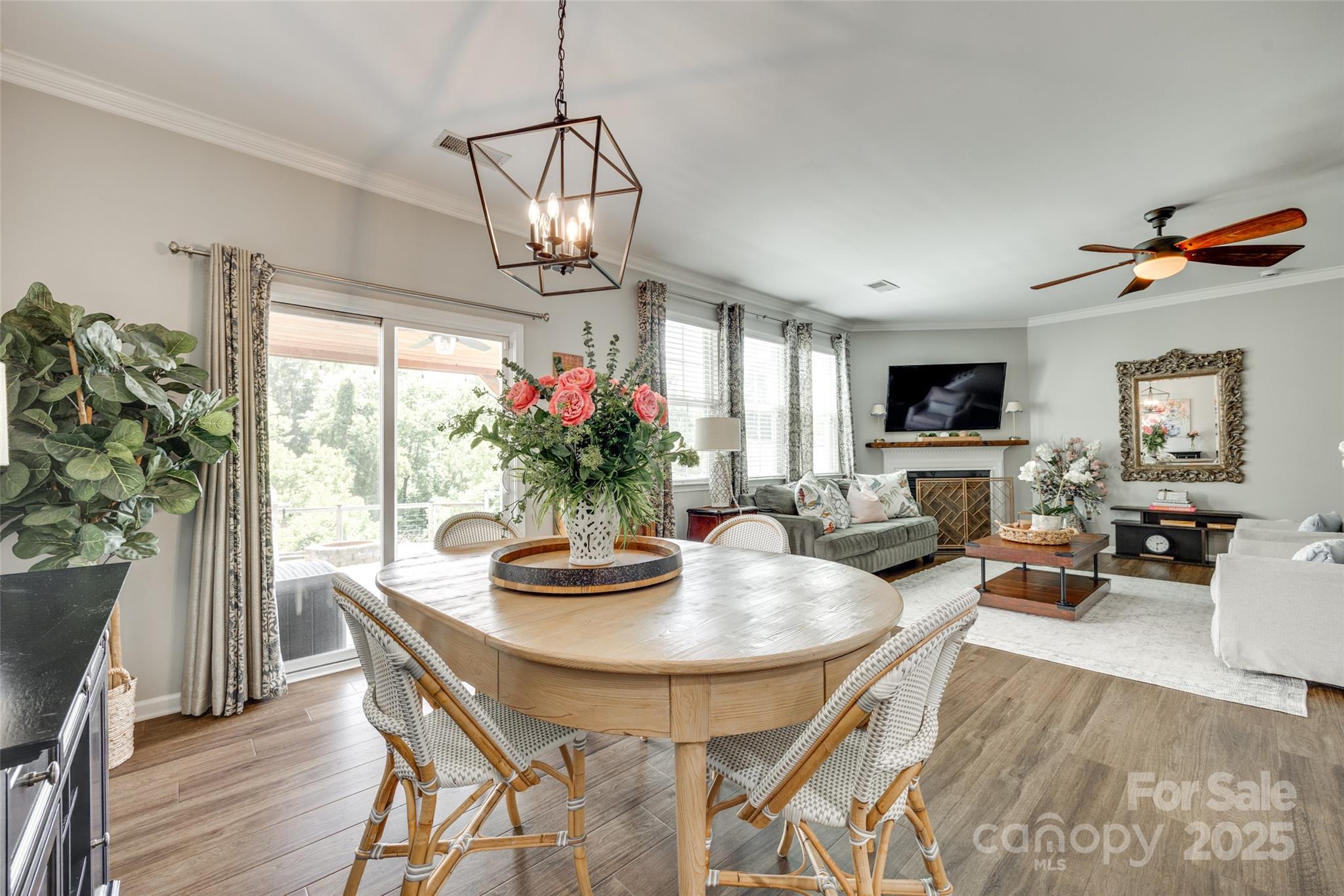 Almond Glen - Residential