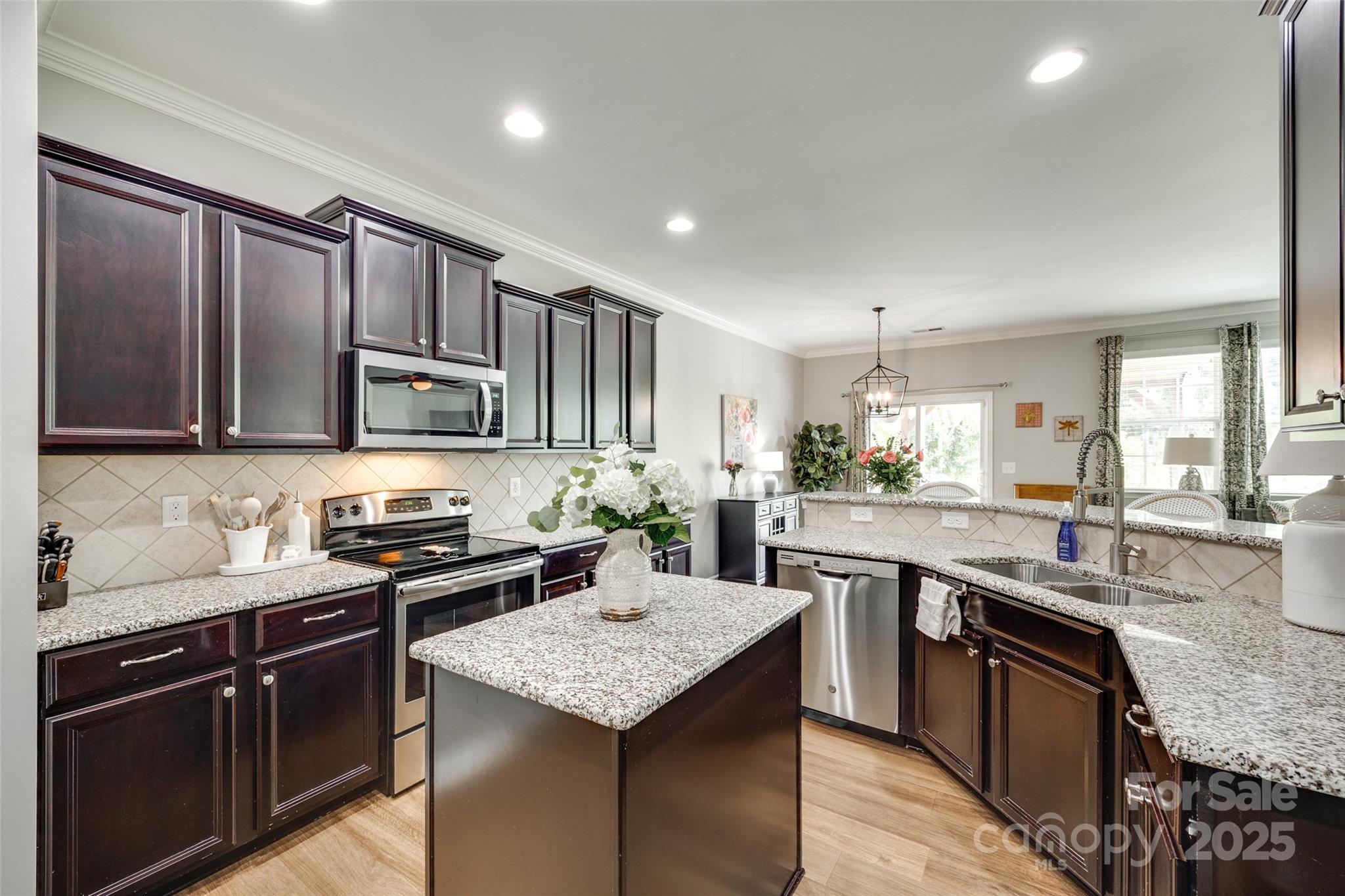 Almond Glen - Residential