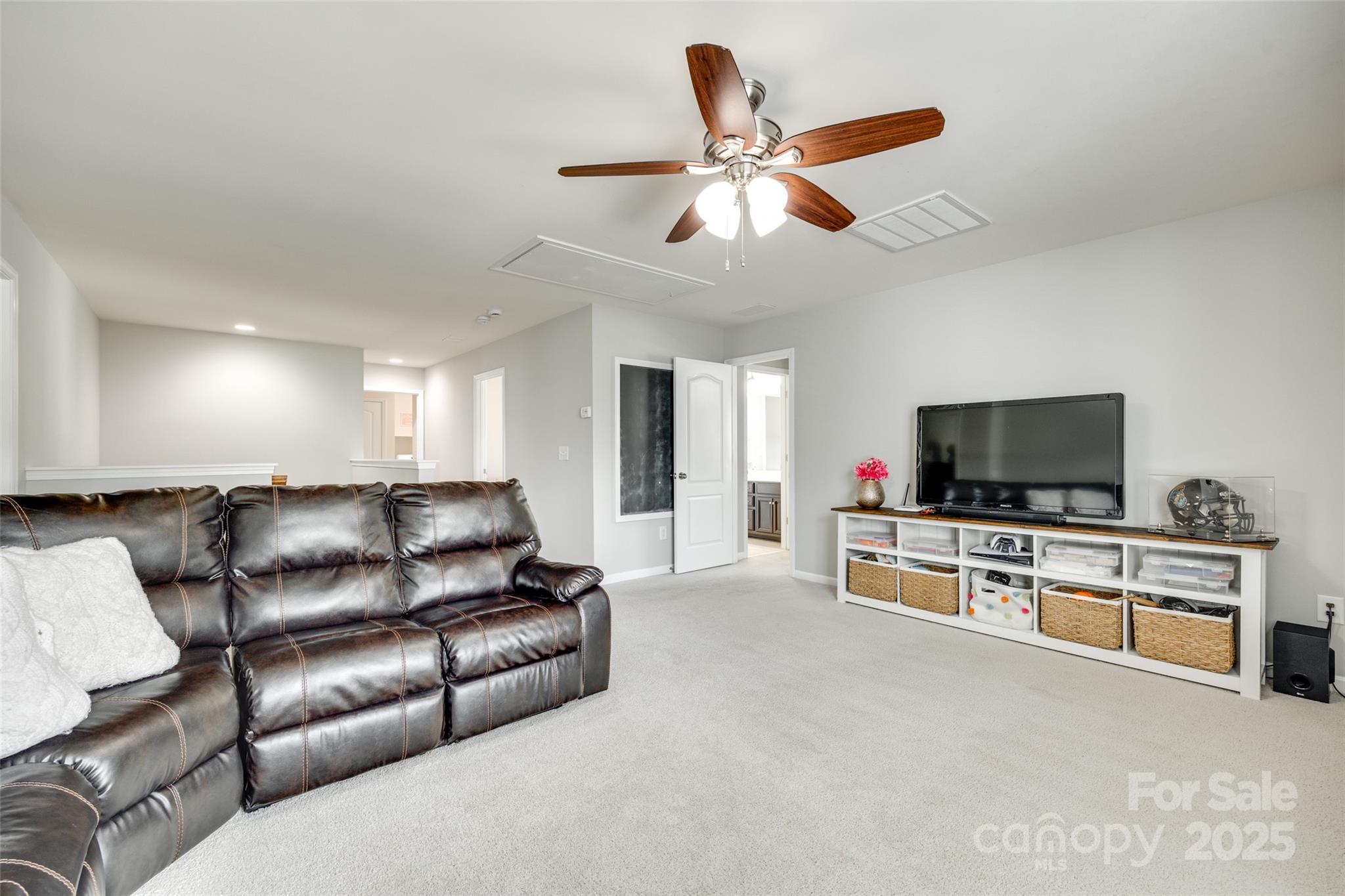 Almond Glen - Residential