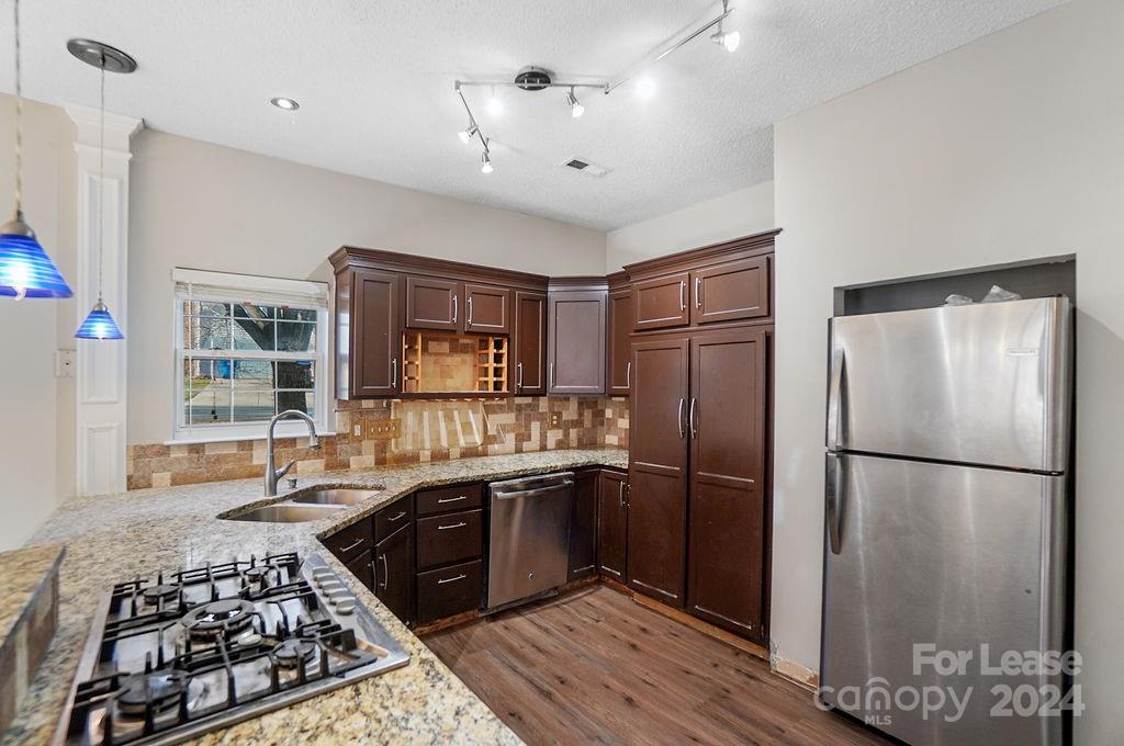 The Hampshires - Residential Lease