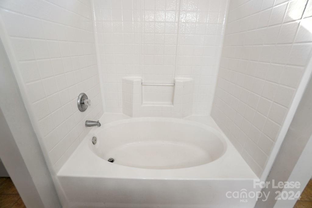 The Hampshires - Residential Lease