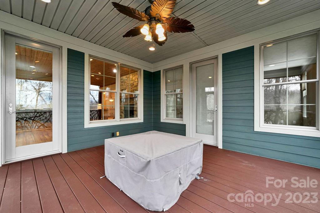 Connestee Falls - Residential