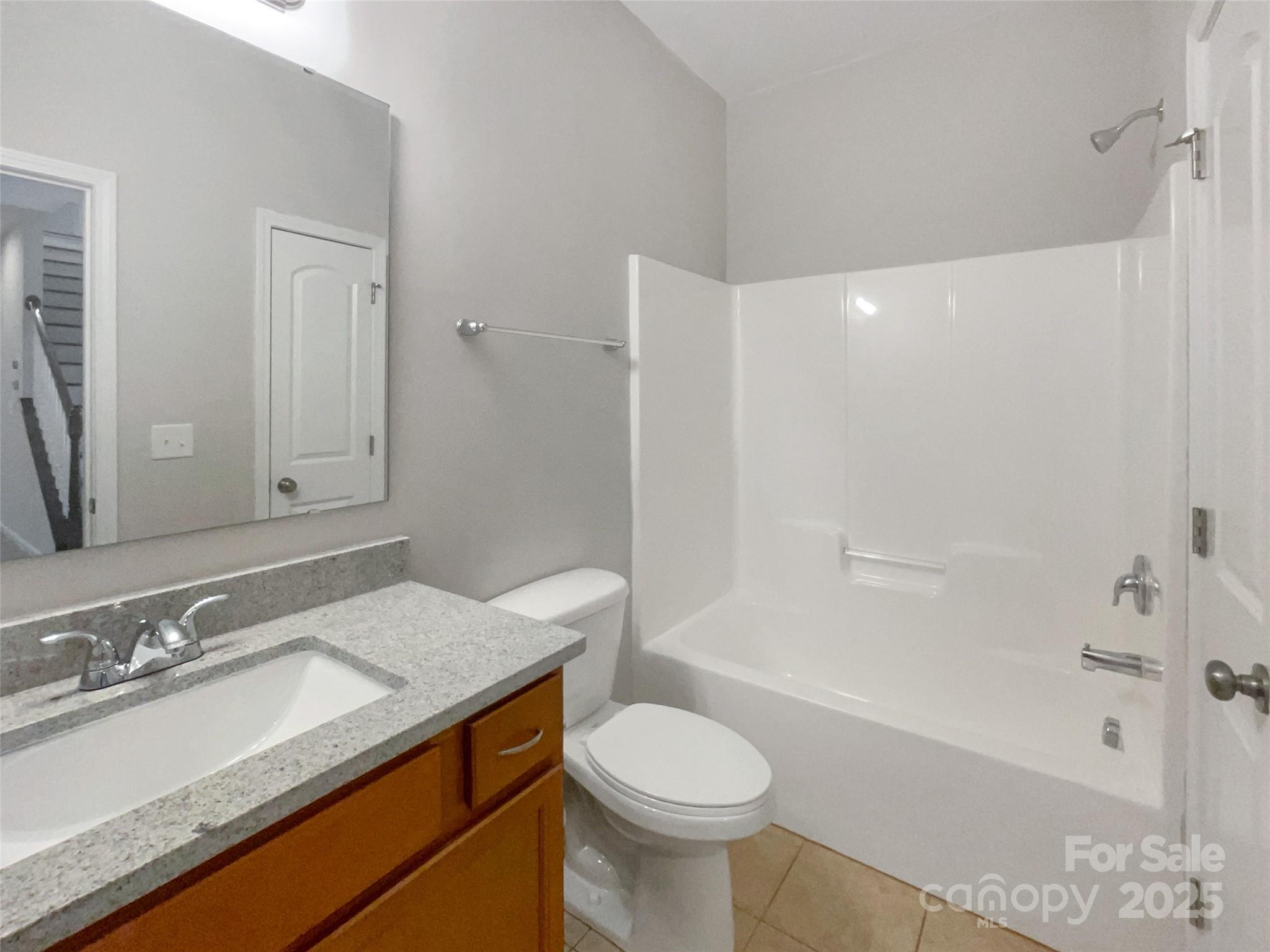 River Lakes - Residential