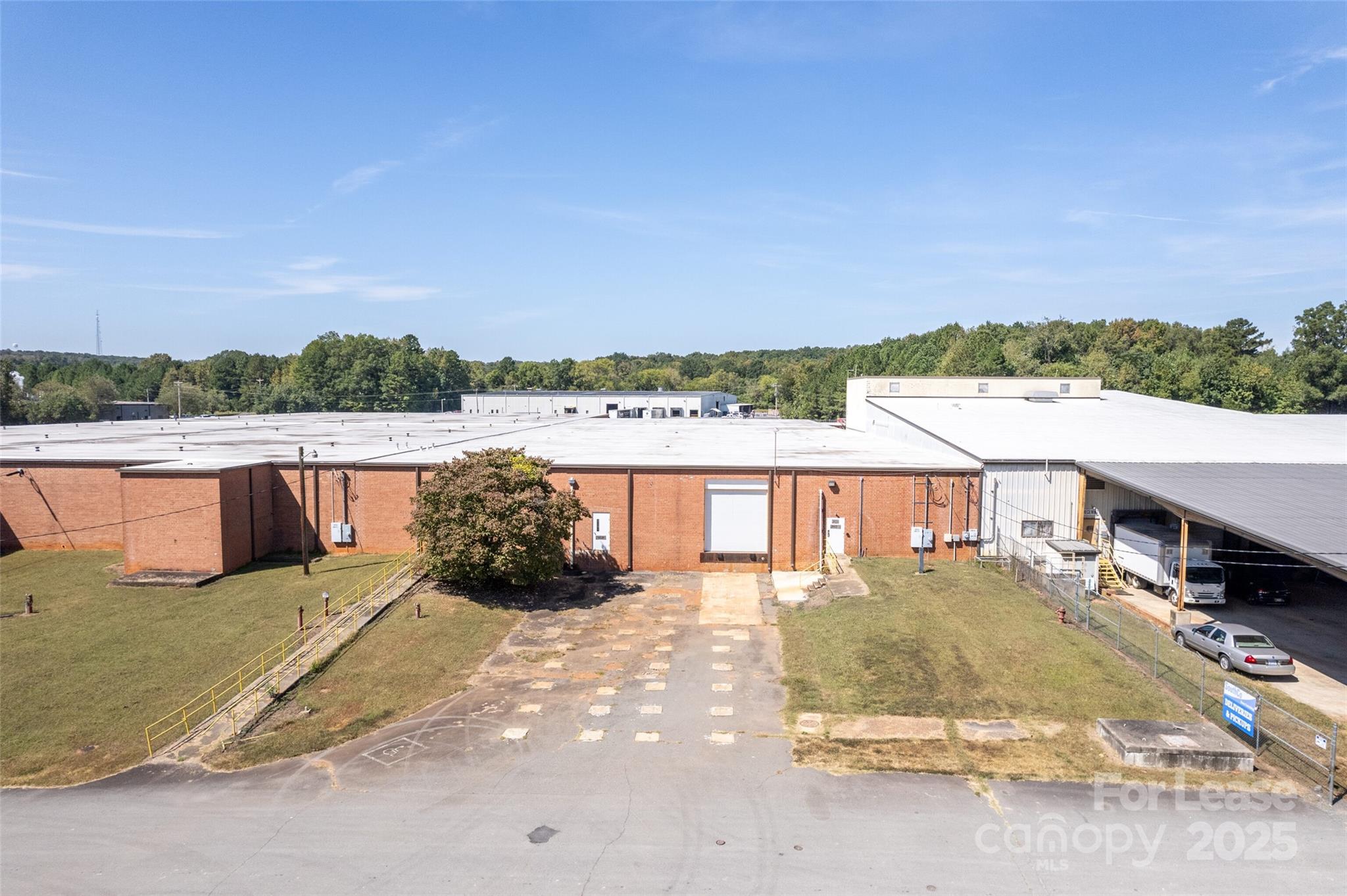 2026 Kingsley Drive 3