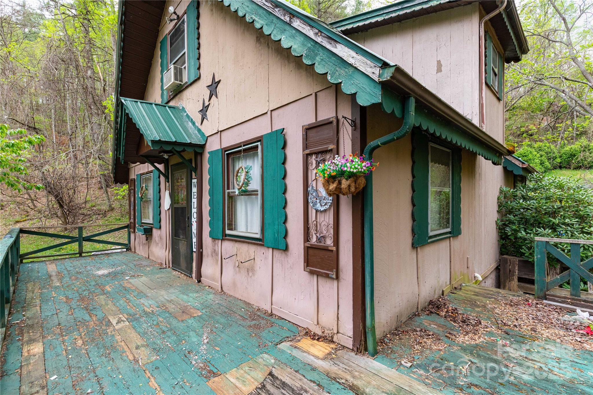 380 Echo Hill Drive
