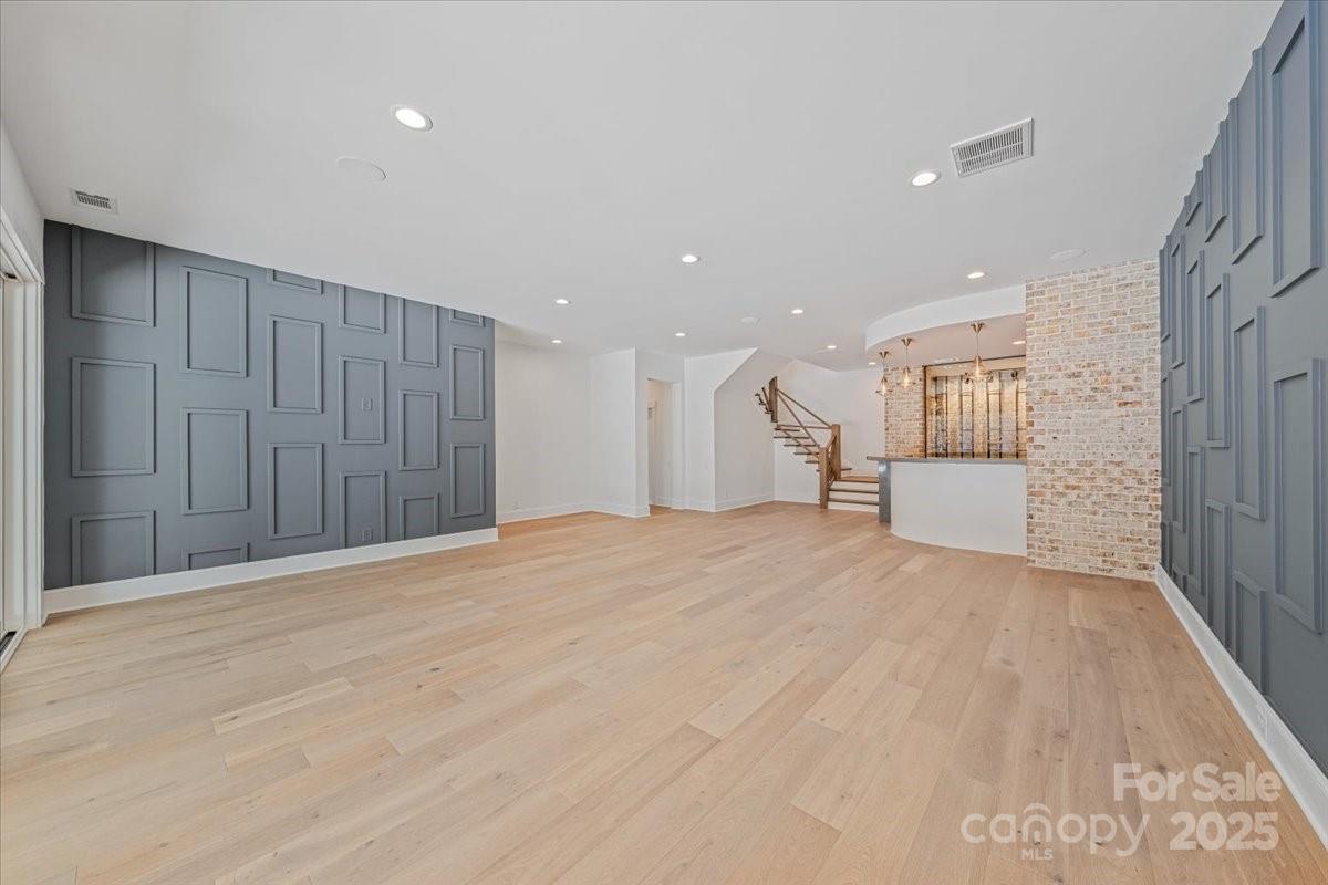 Copper Pine - Residential