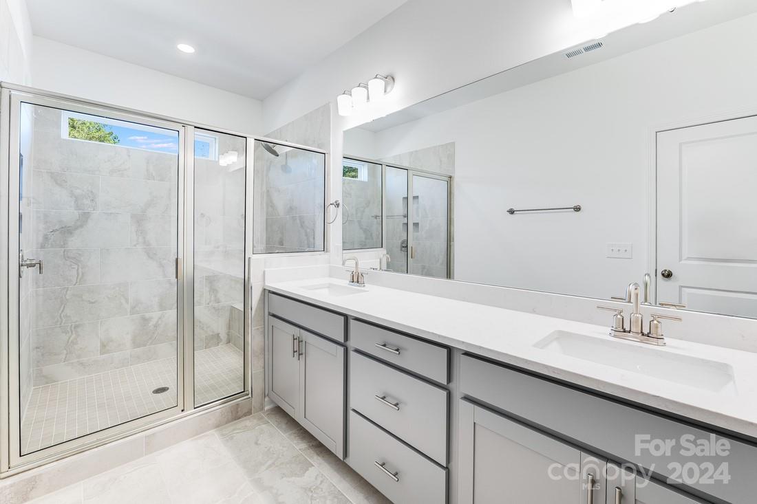 The Ridge at Sugar Creek - Residential