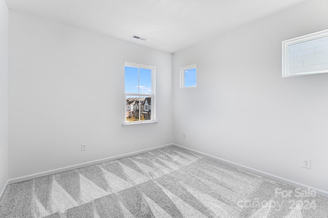 The Ridge at Sugar Creek - Residential