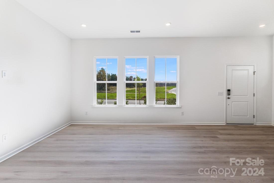 The Ridge at Sugar Creek - Residential