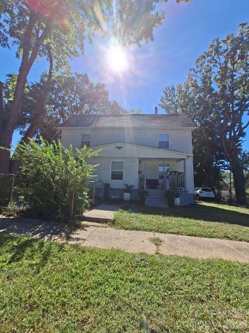 913 W 3rd Avenue Avenue 913  01