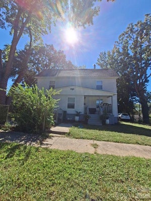 913 W 3RD AVE # 913, GASTONIA, NC 28052 - Image ee560b6dab2a1d1fca6030e570b6ef92/3315725721