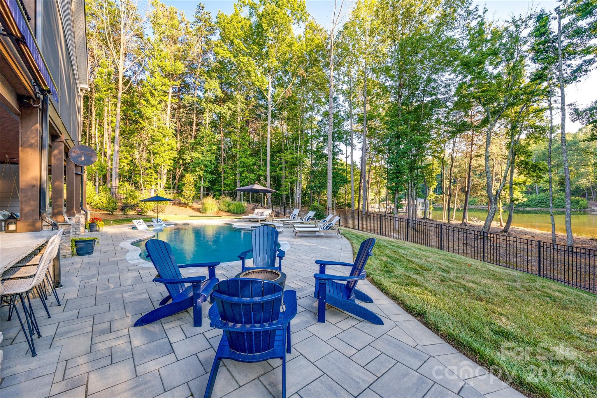 Shavenders Bluff - Residential