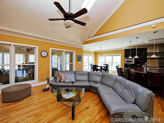 Tioga Pointe - Residential