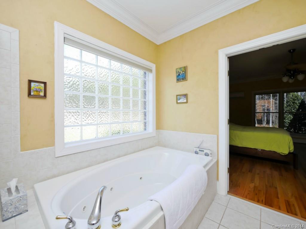 Tioga Pointe - Residential