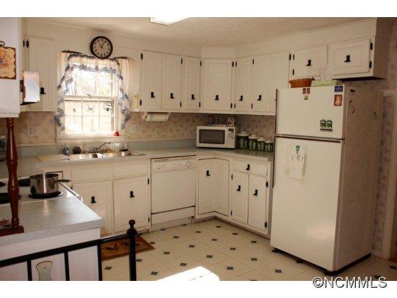 Beechwood Lakes - Residential