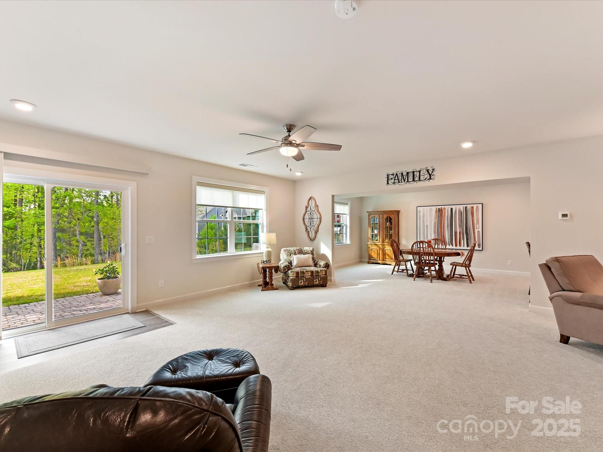 Tree Tops - Residential