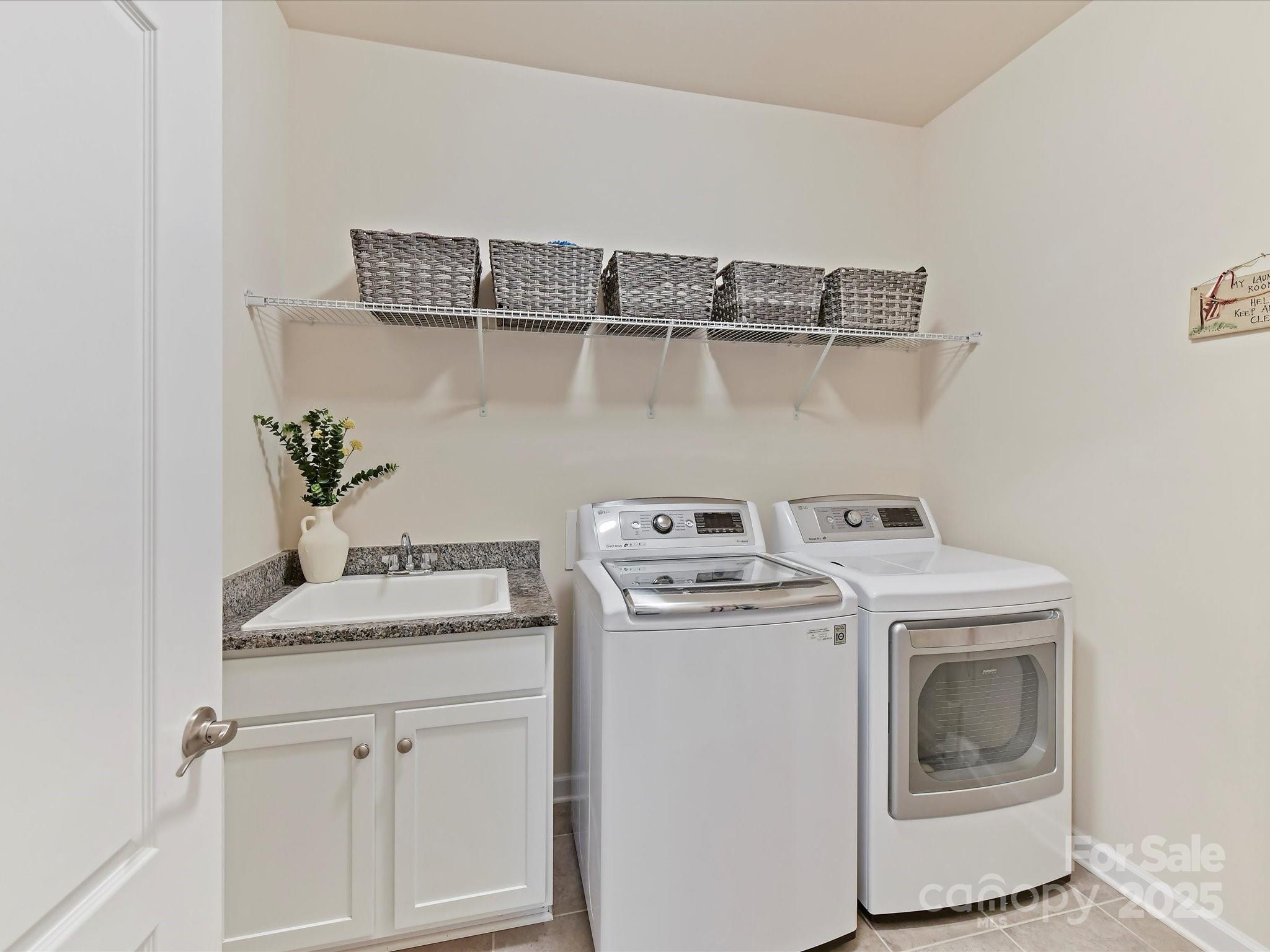 Tree Tops - Residential