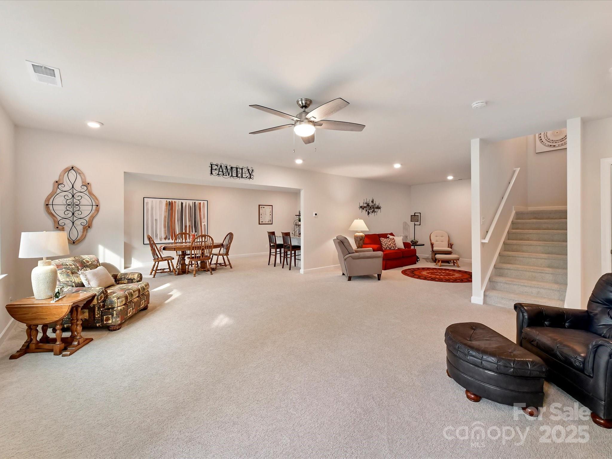 Tree Tops - Residential