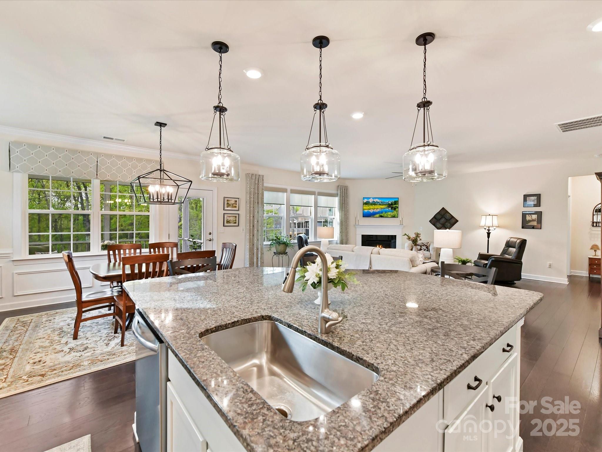 Tree Tops - Residential