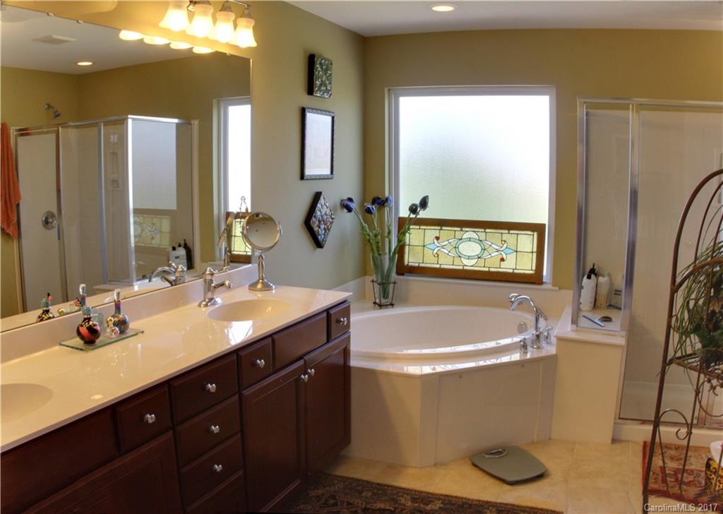 The Chimneys of Marvin - Residential