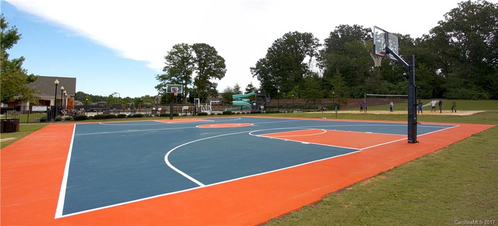 The Chimneys of Marvin - Residential