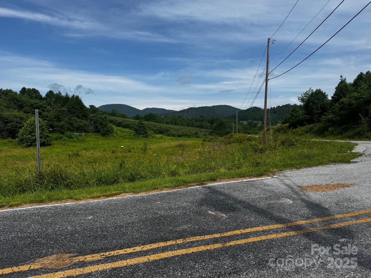 706 Beehive Road 3