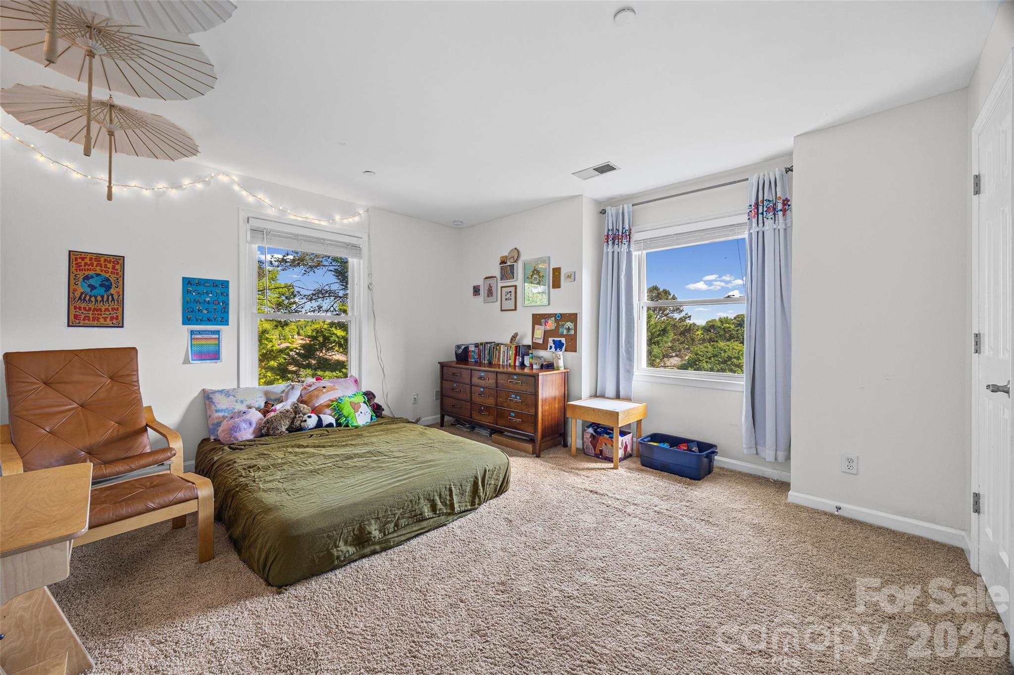 Emerald Point - Residential