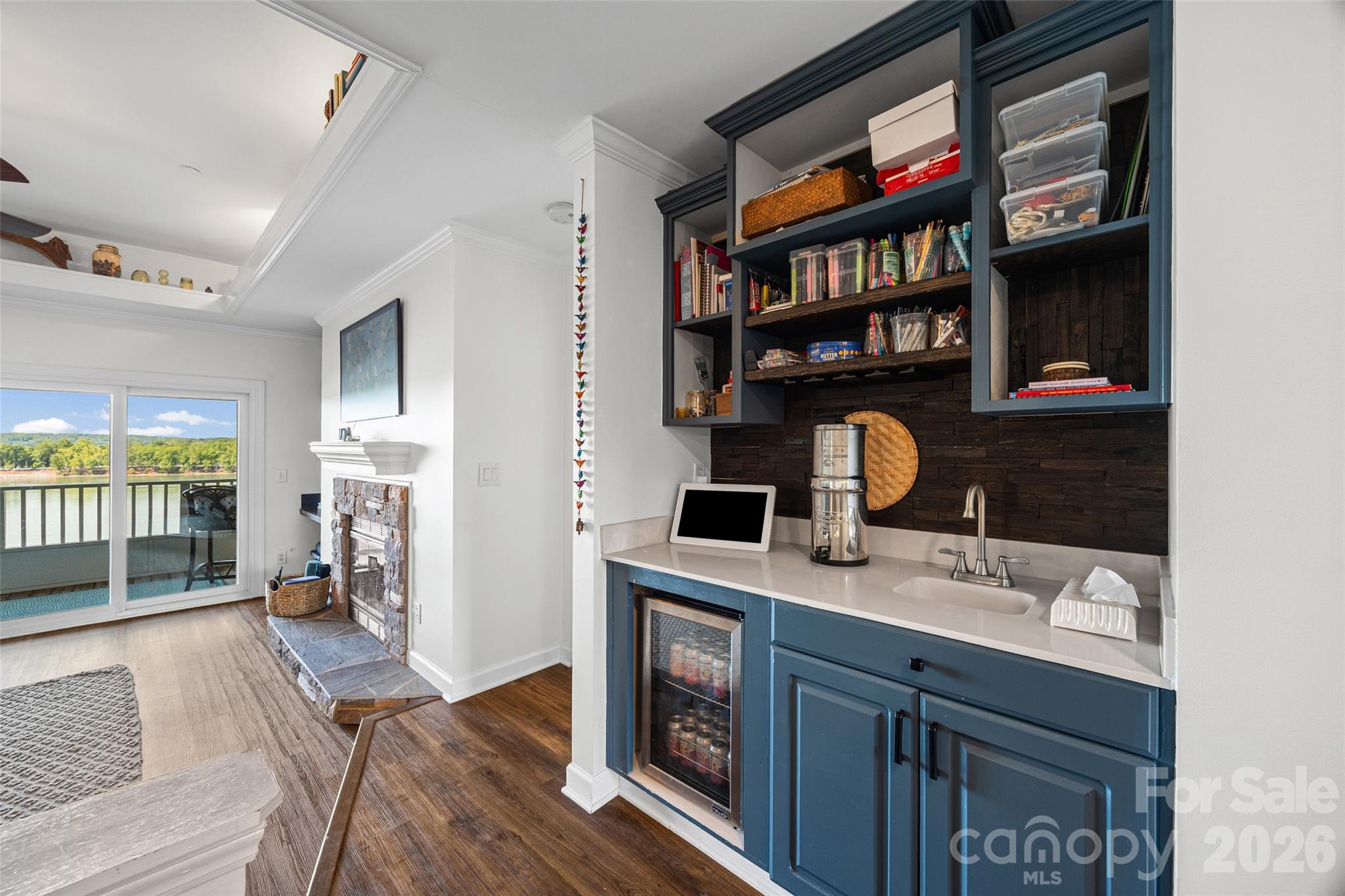Emerald Point - Residential