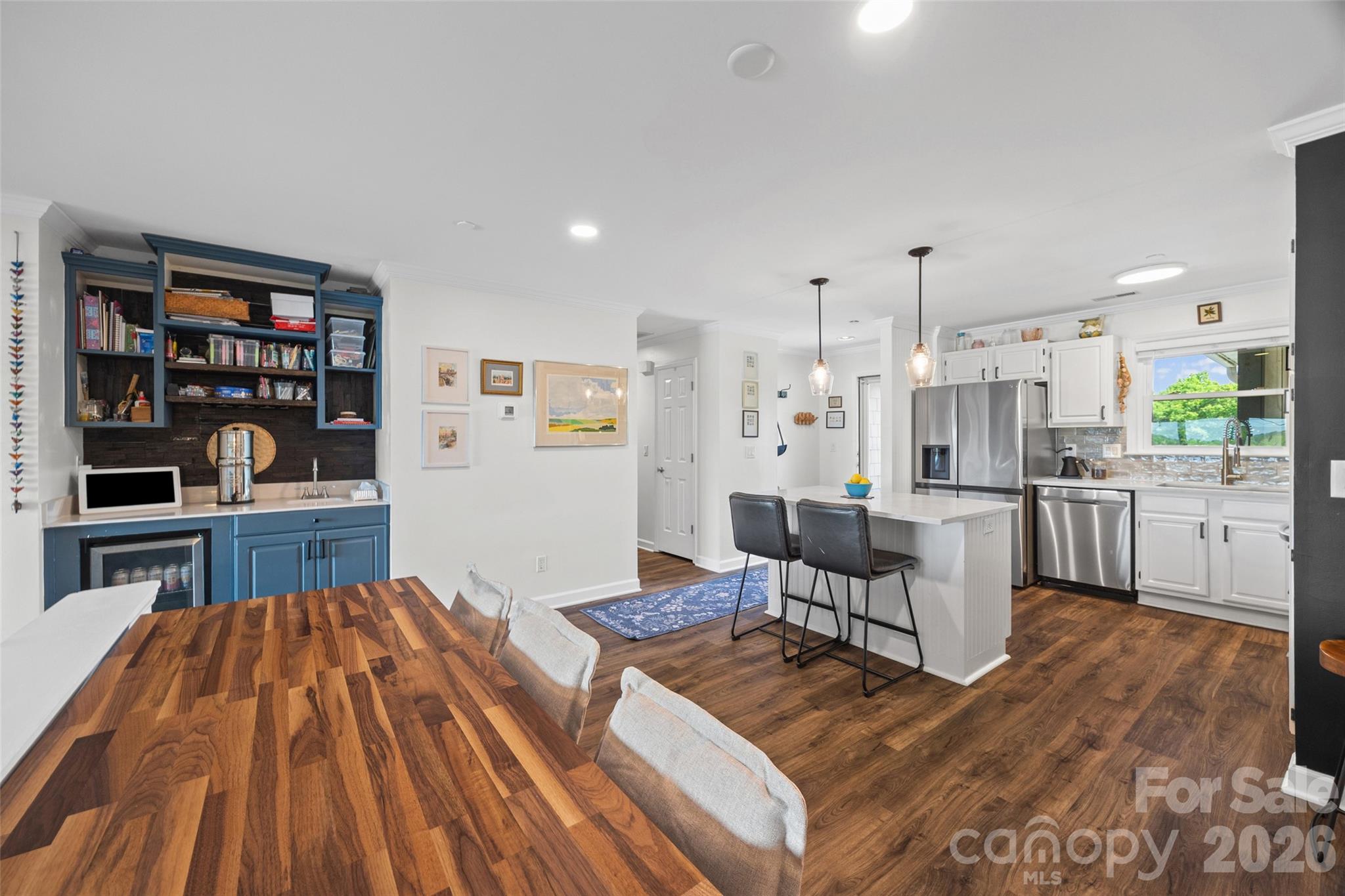 Emerald Point - Residential