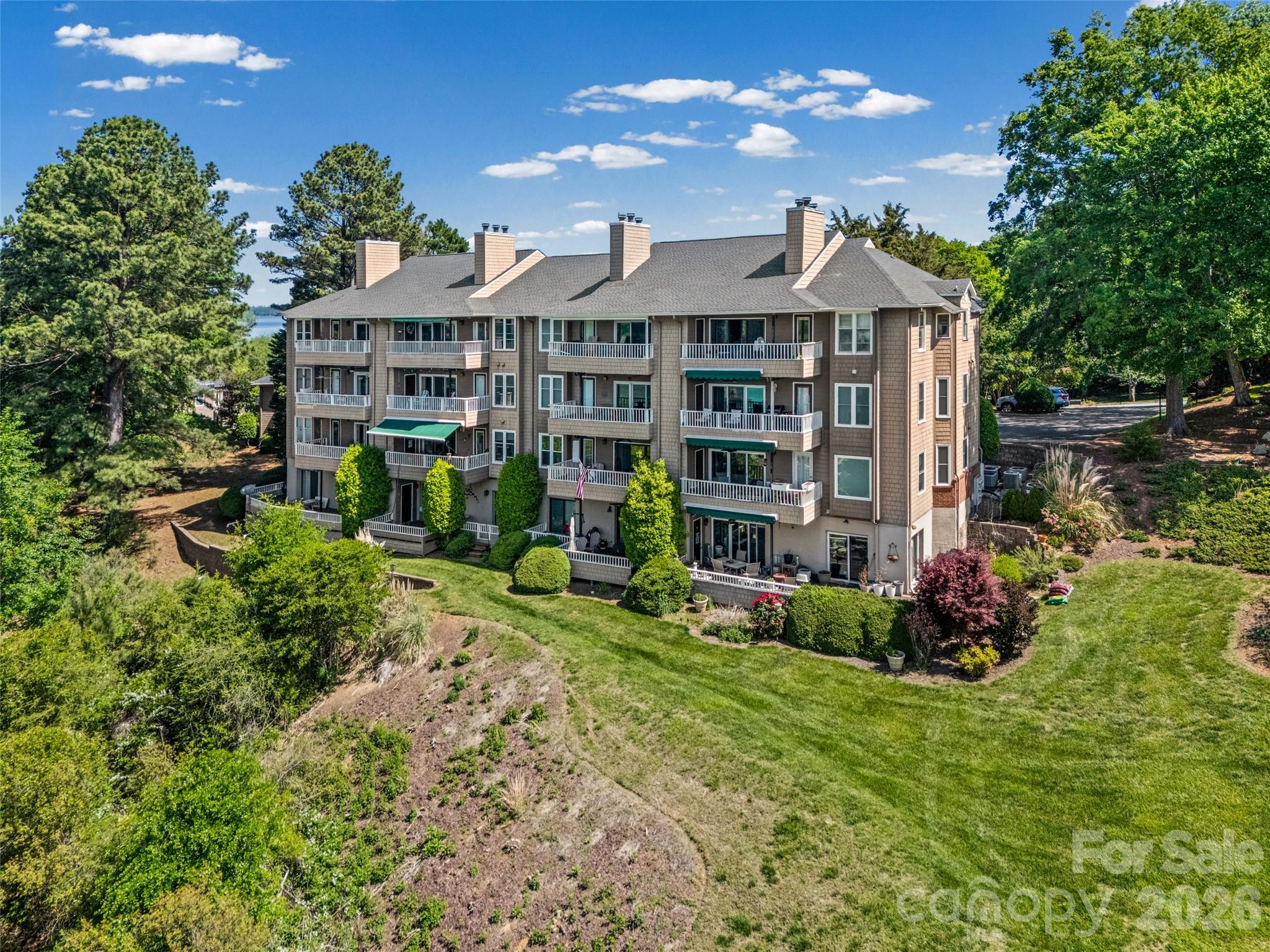 Emerald Point - Residential