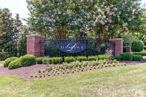 A home in Waxhaw