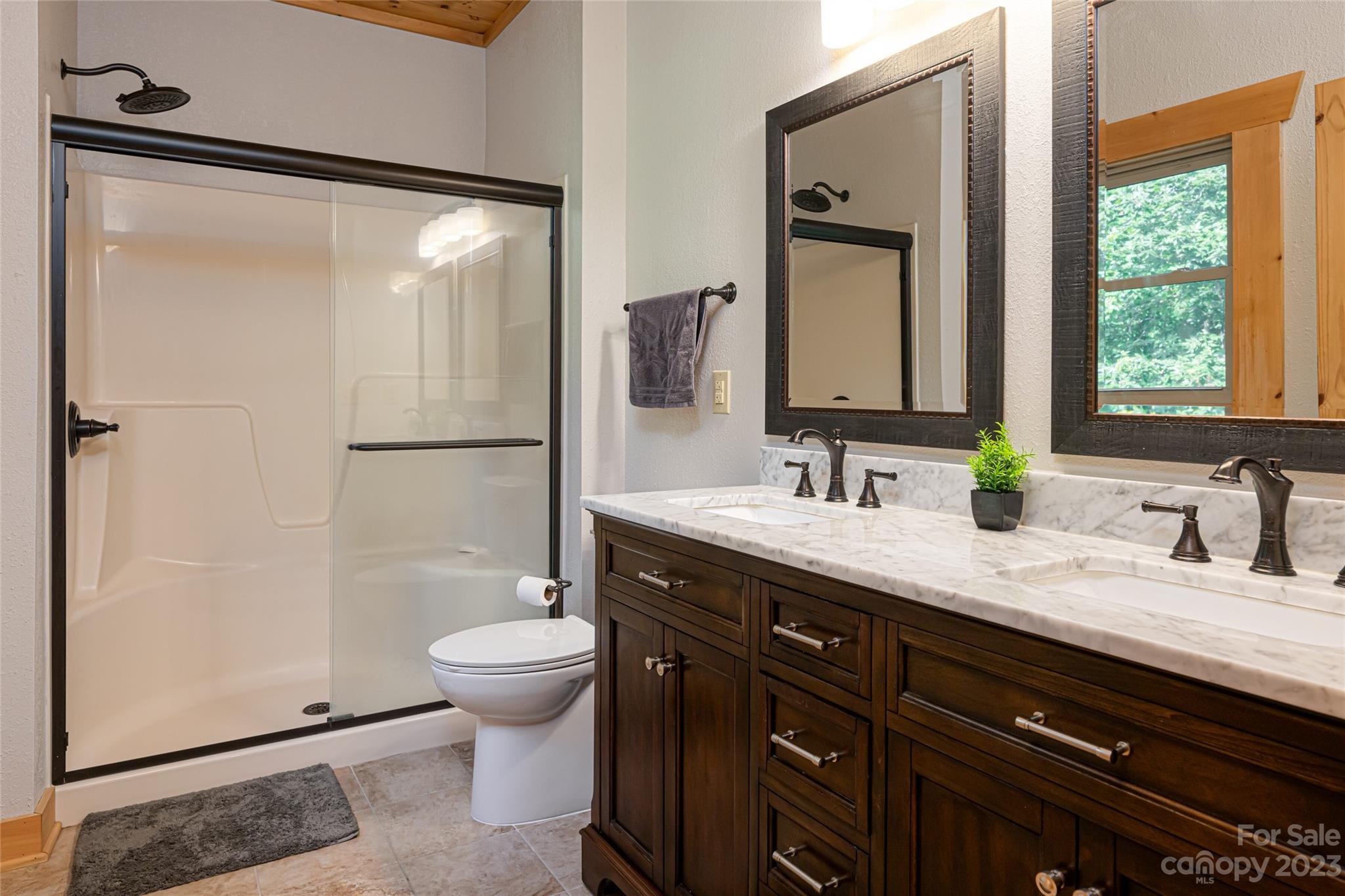 Hidden Lake - Residential