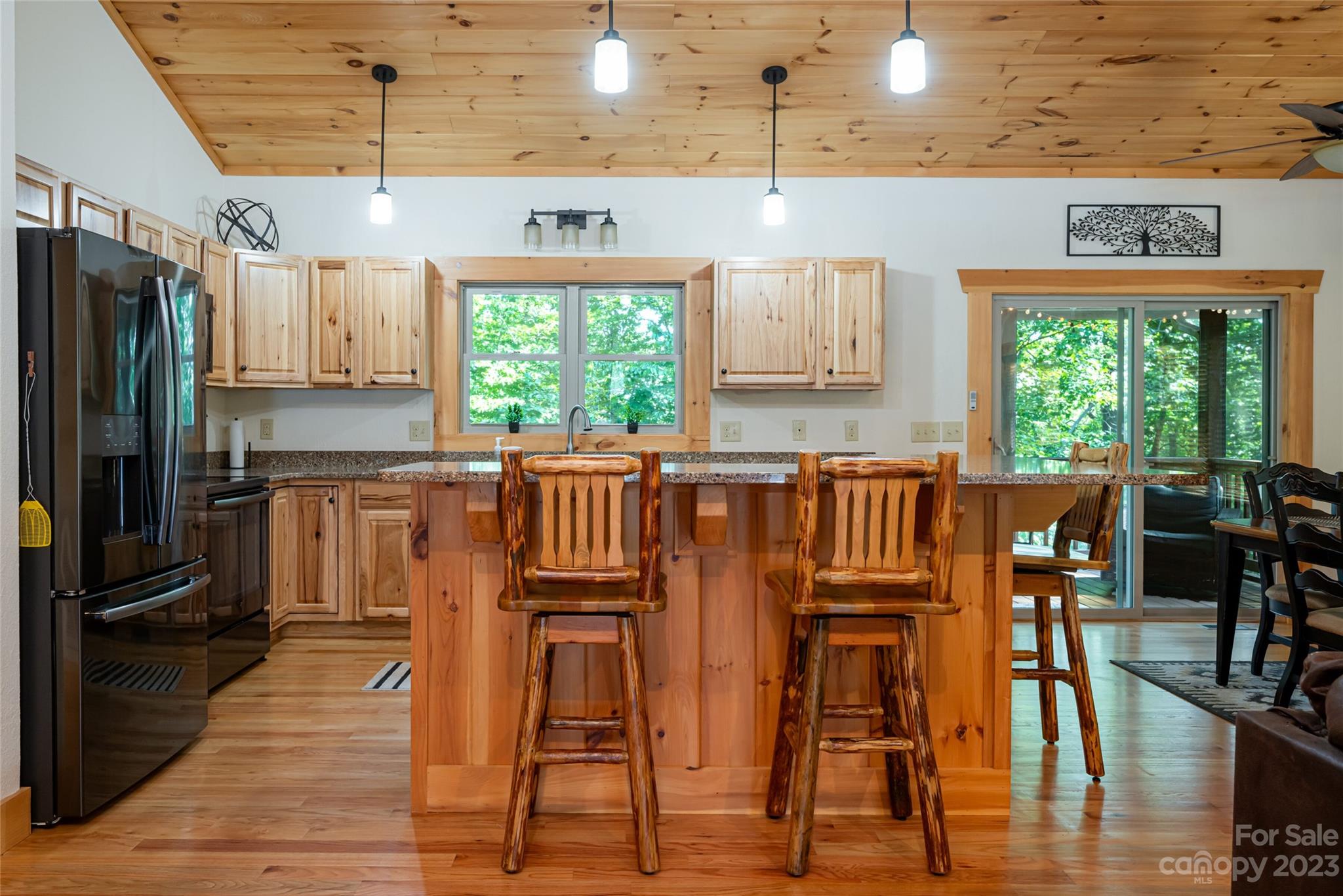 Hidden Lake - Residential