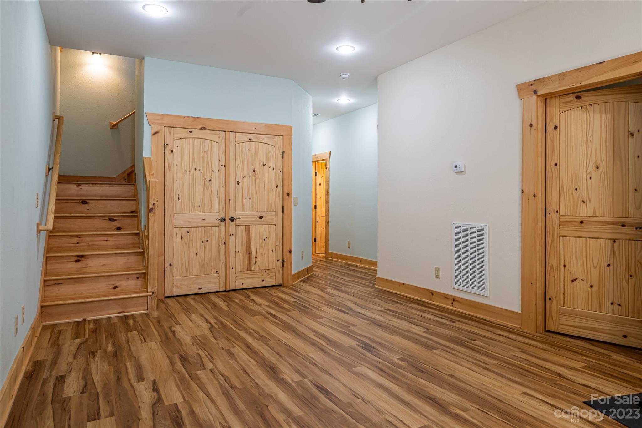 Hidden Lake - Residential