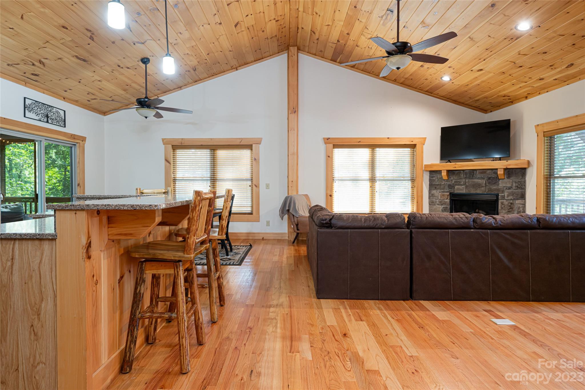 Hidden Lake - Residential