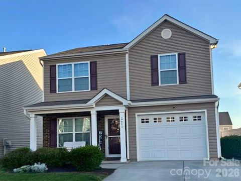 Photo of 2611 Idared Drive, Dallas, NC 28034 (MLS # 4382685)