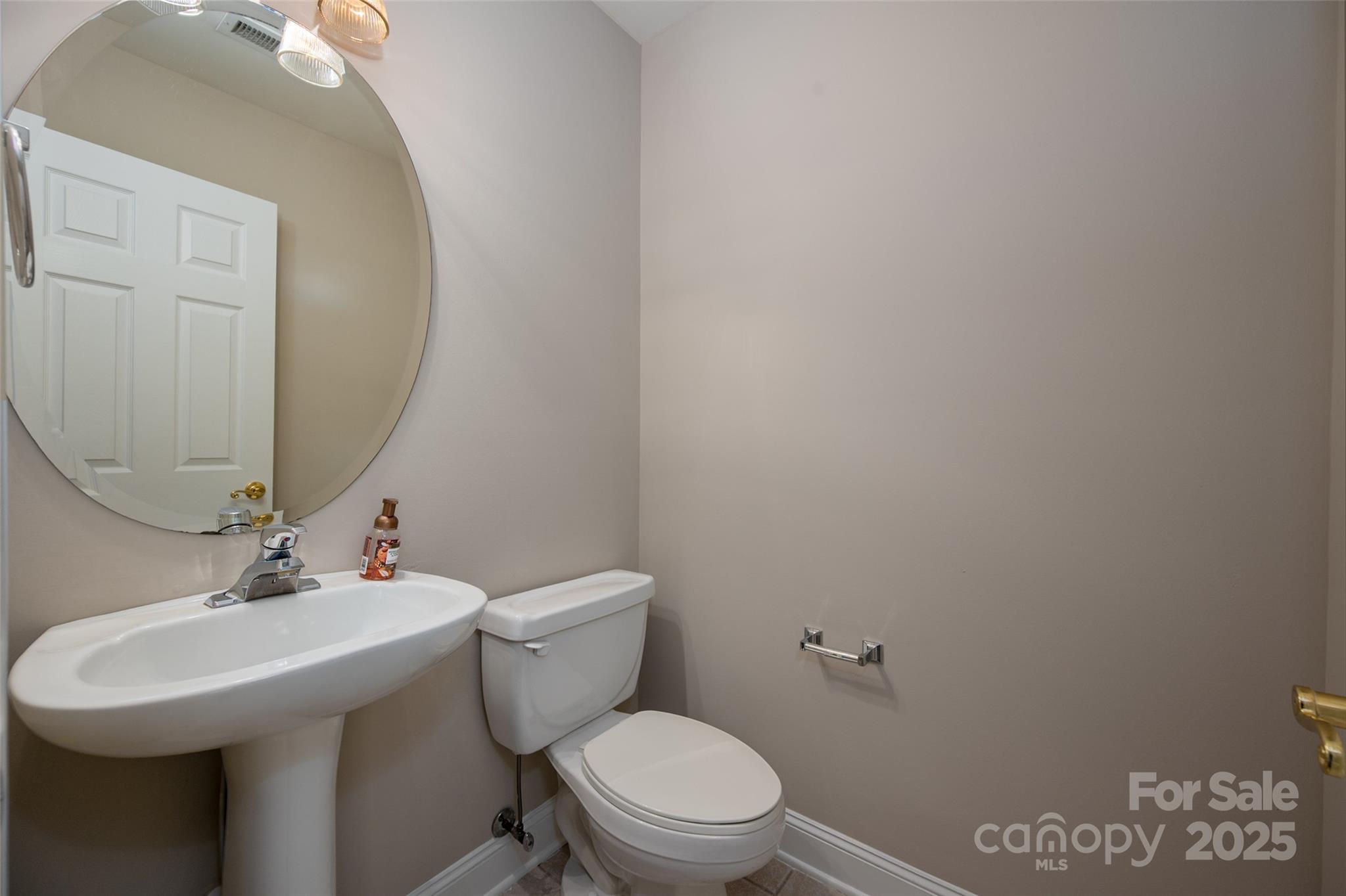 2412 Laura Drive