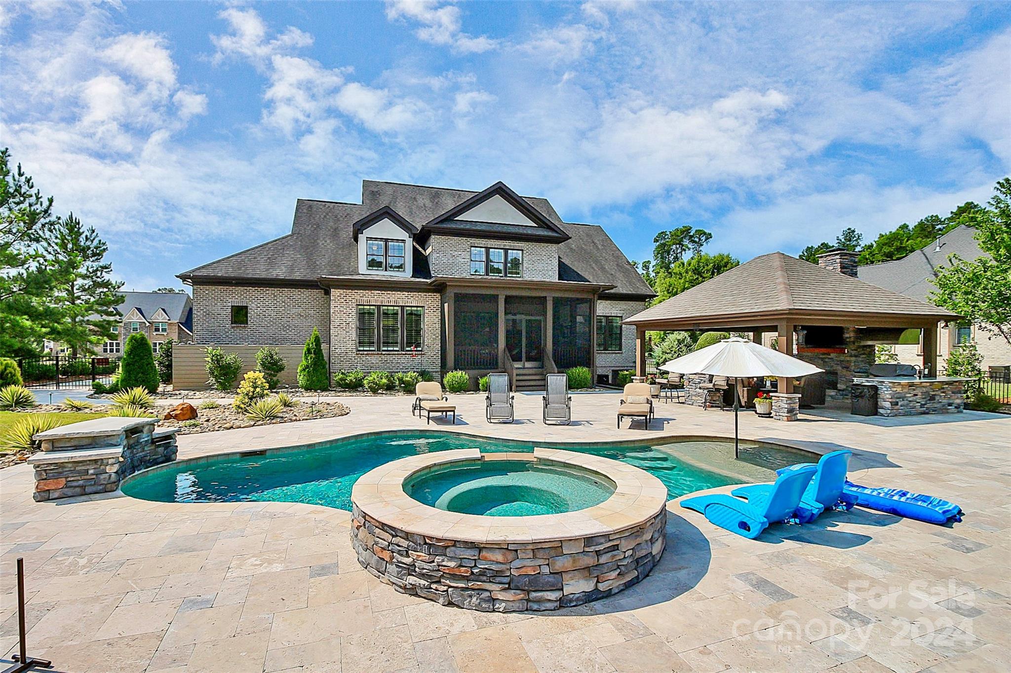 Quintessa - Residential