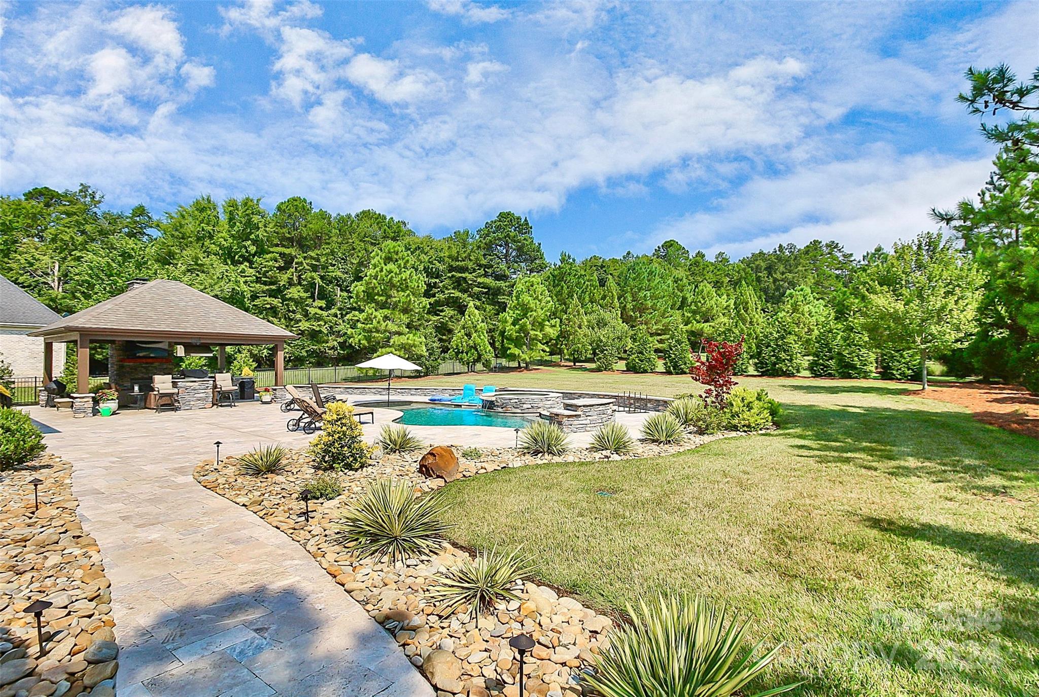 Quintessa - Residential