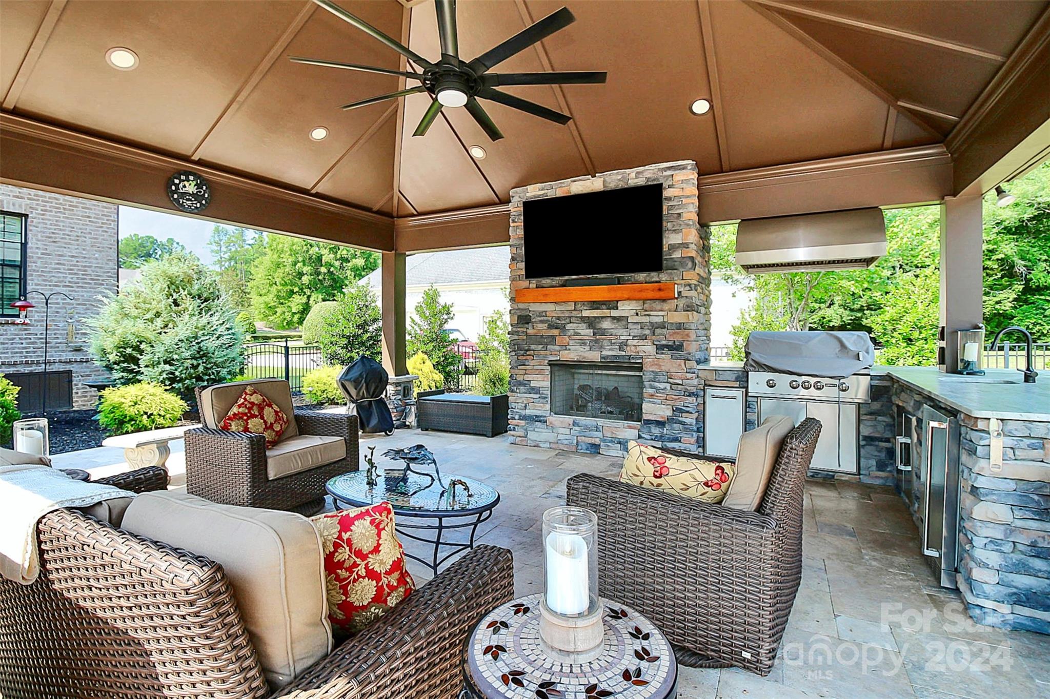 Quintessa - Residential