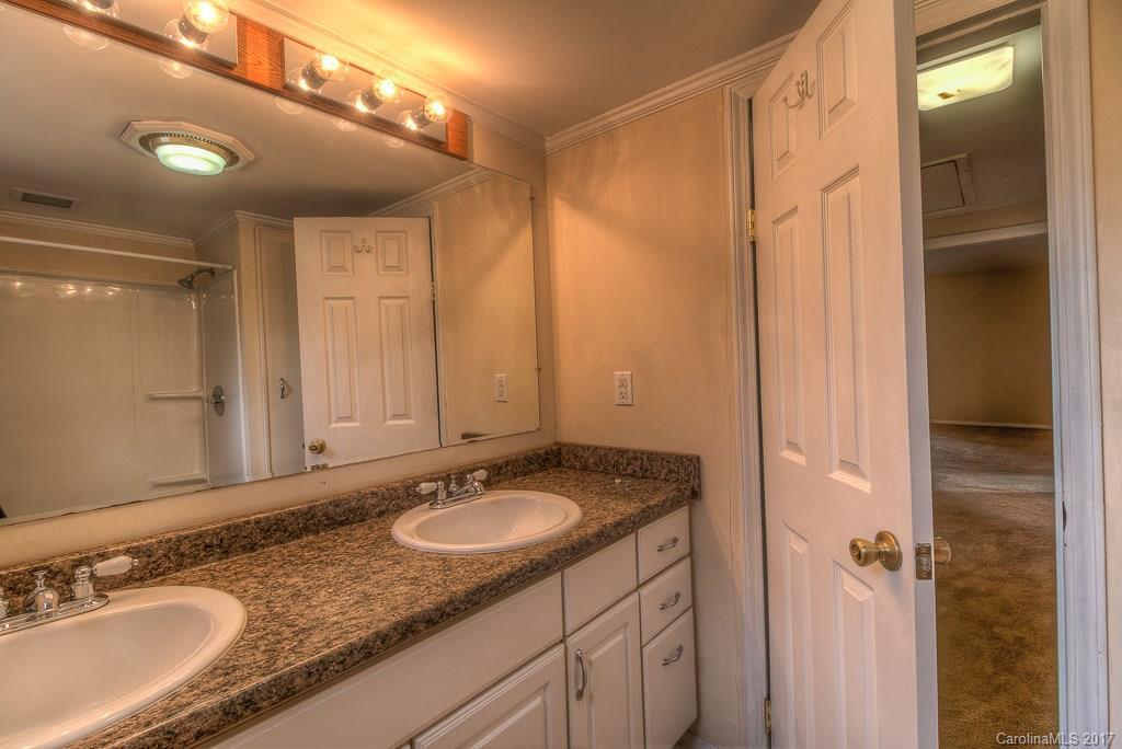 Paradise Point - Residential