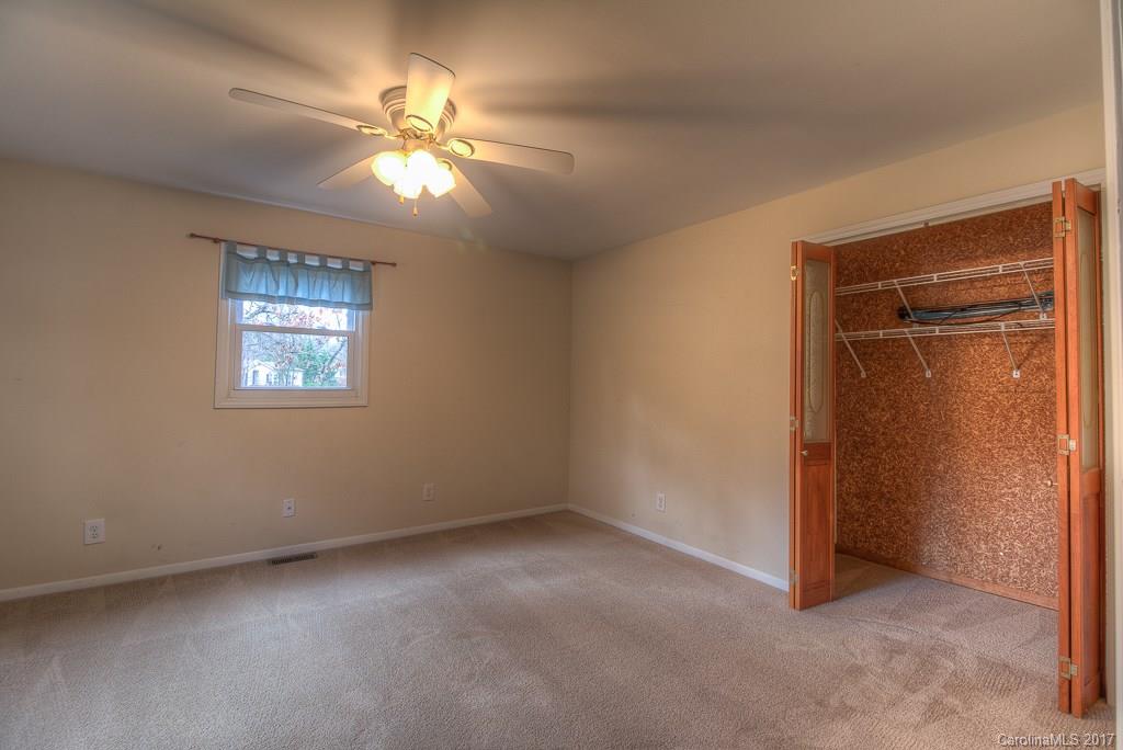 Paradise Point - Residential