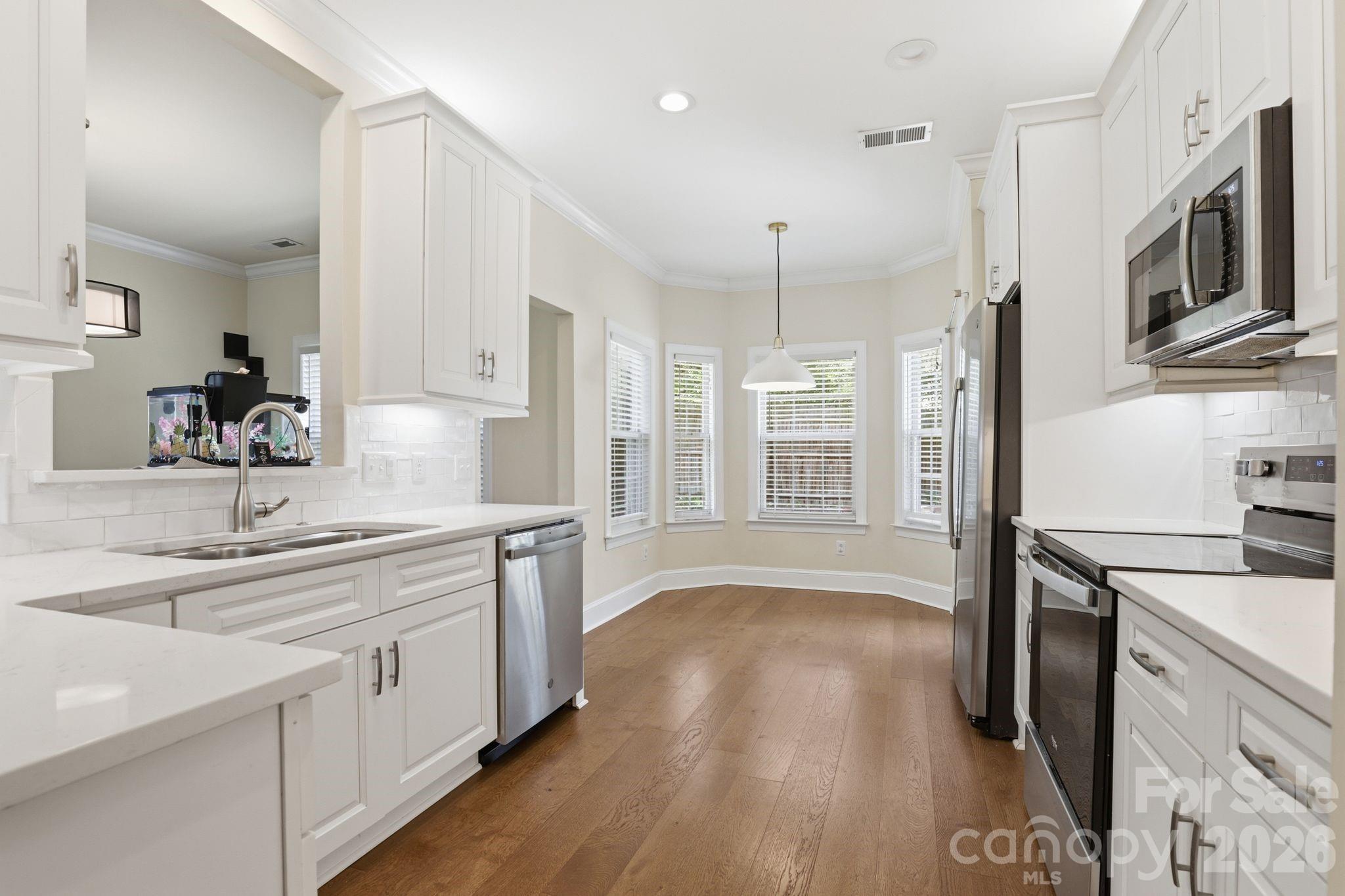 Cameron Wood - Residential