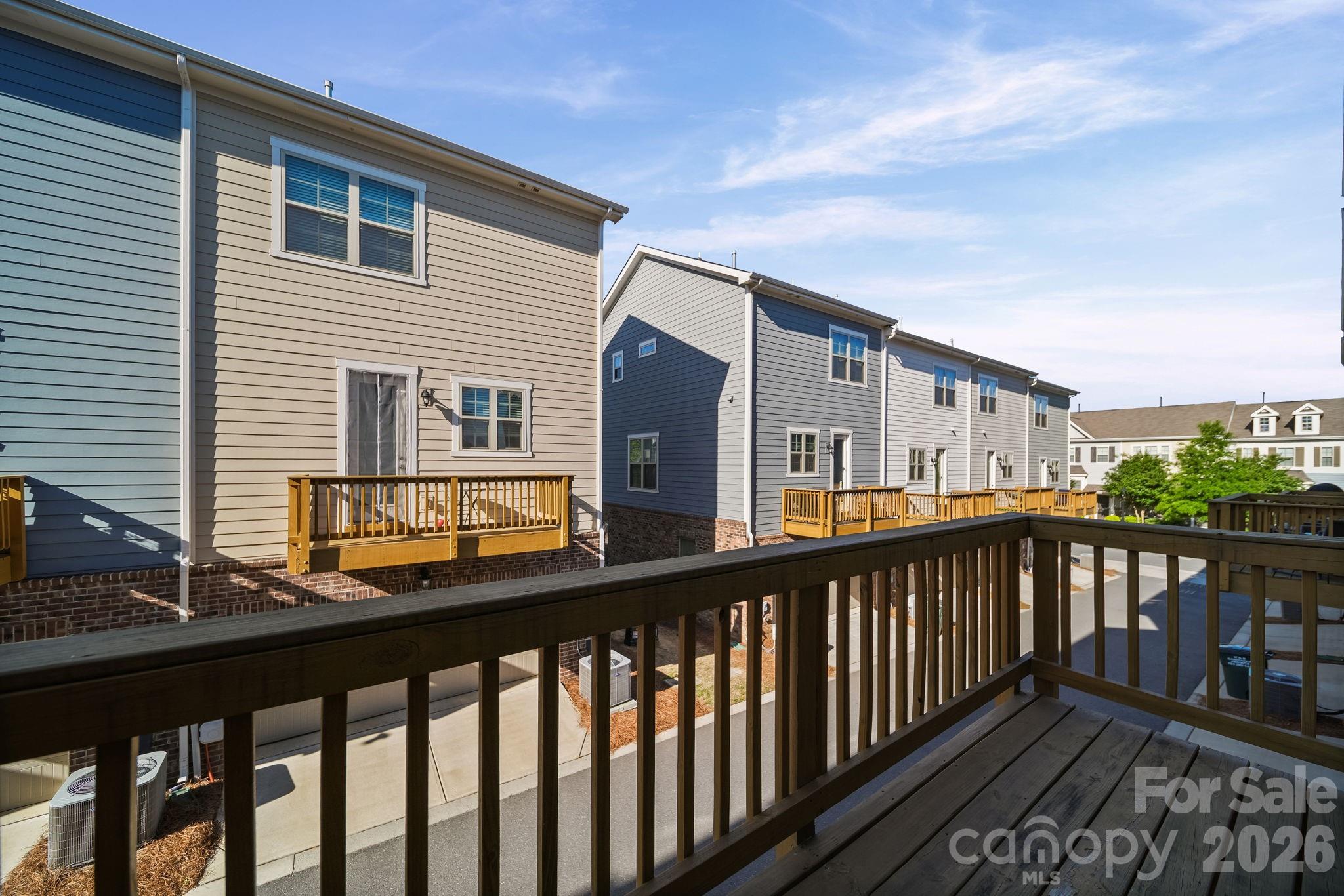 Hadley at Arrowood Station - Residential