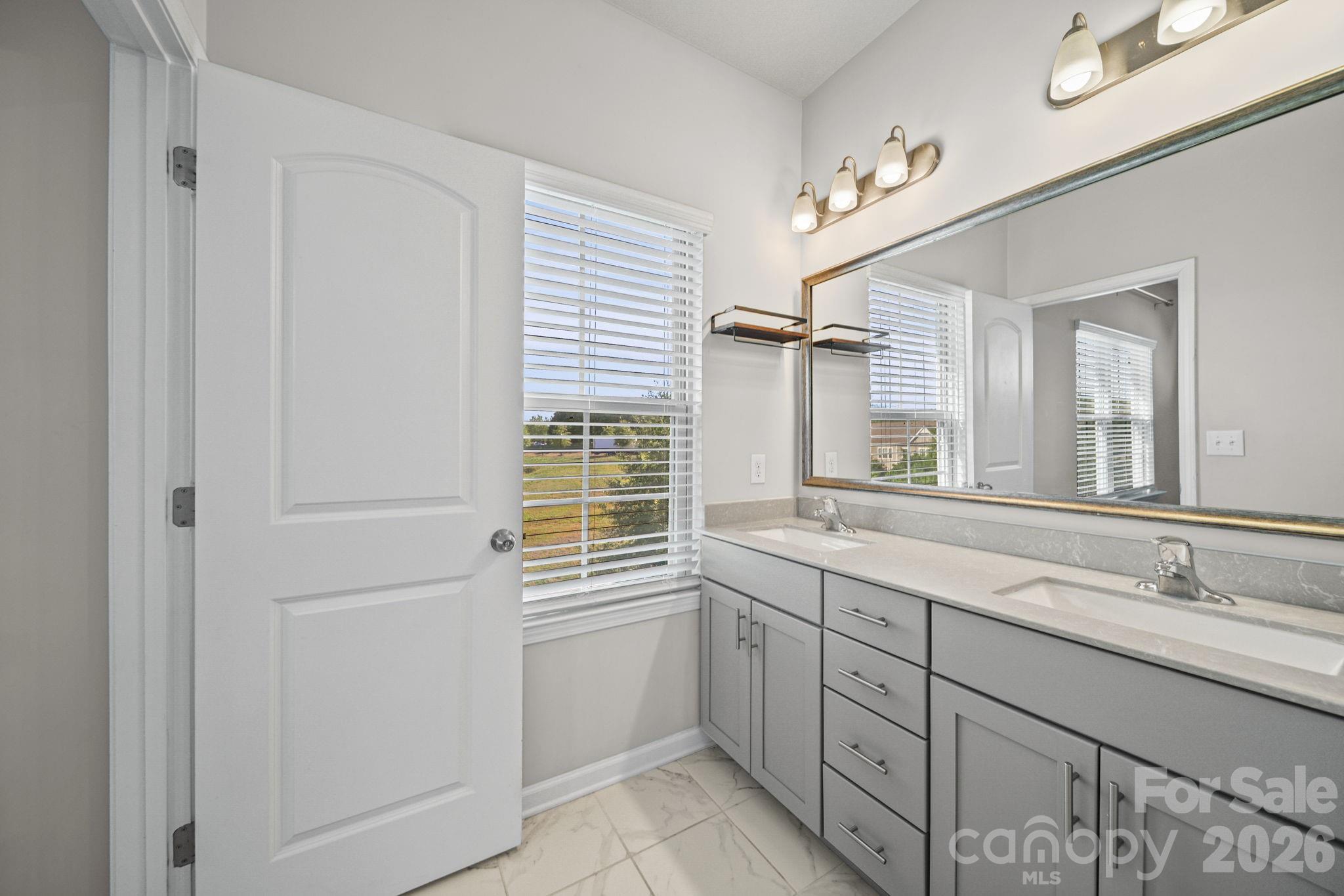 Hadley at Arrowood Station - Residential