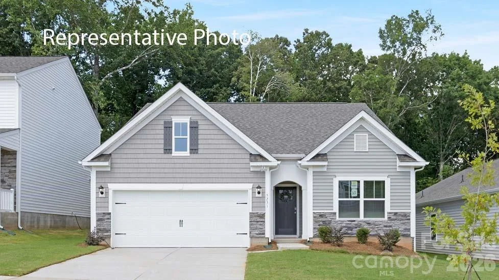 633 17th Avenue Drive NE, Hickory, NC, 28601